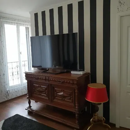 Centre Avec Garage Sur Demande Apartment Bordeaux