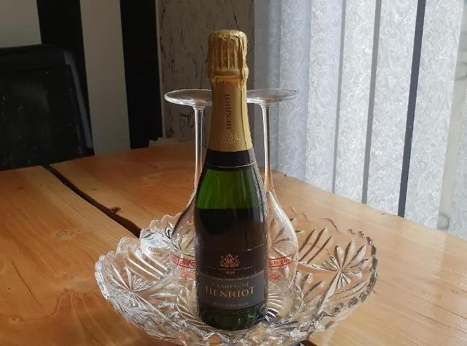 Apartment Centre Avec Garage Sur Demande Bordeaux