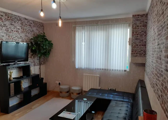 Апартаменты Centre Avec Garage Sur Demande